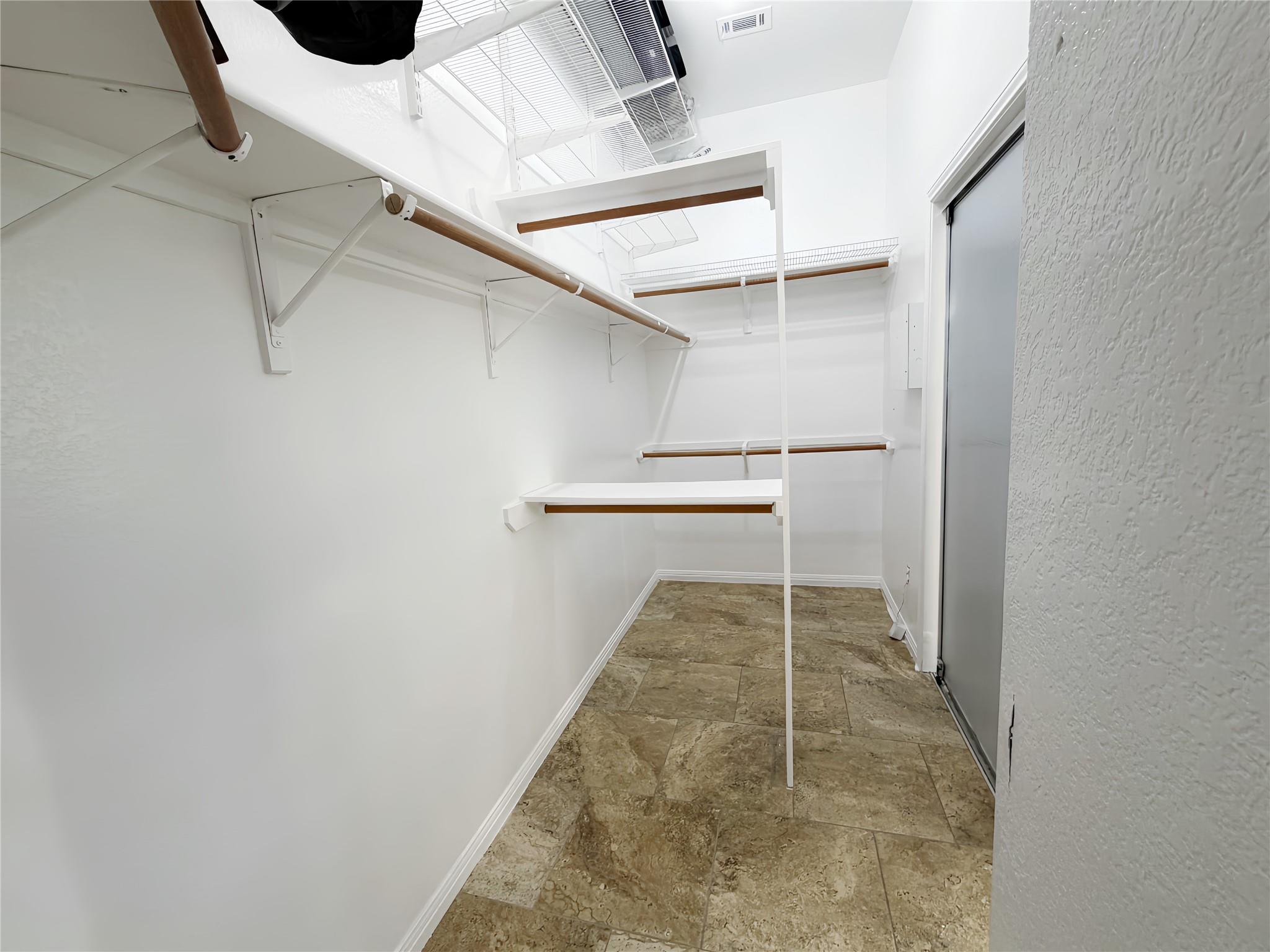 1101 S Old Mill Rd, Cedar Park, TX 78613