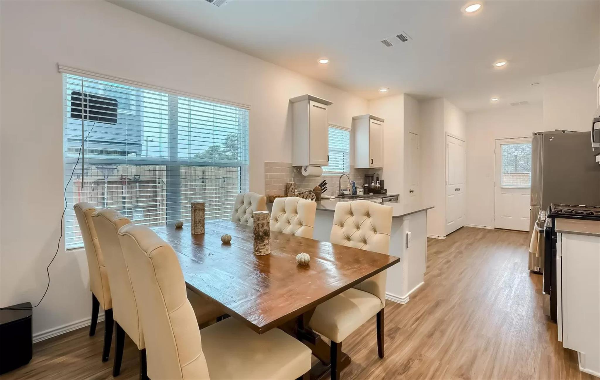 198 George Neggan Ln, Bastrop, TX 78602