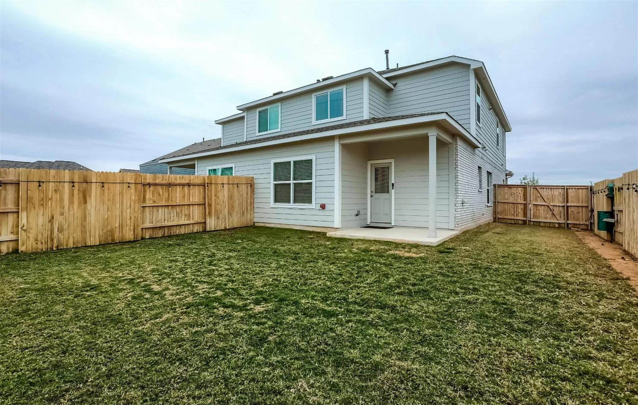 198 George Neggan Ln, Bastrop, TX 78602