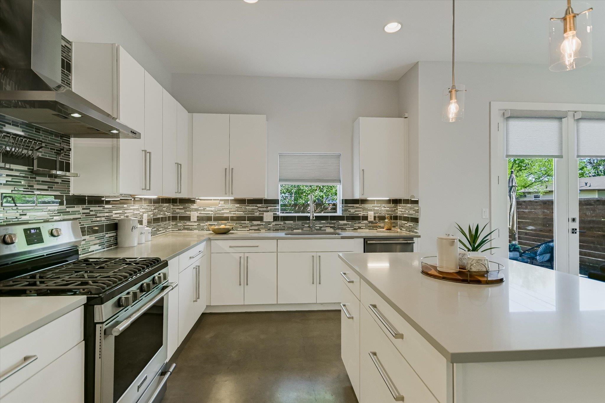 1131 Mason Ave # A, Austin, TX 78721