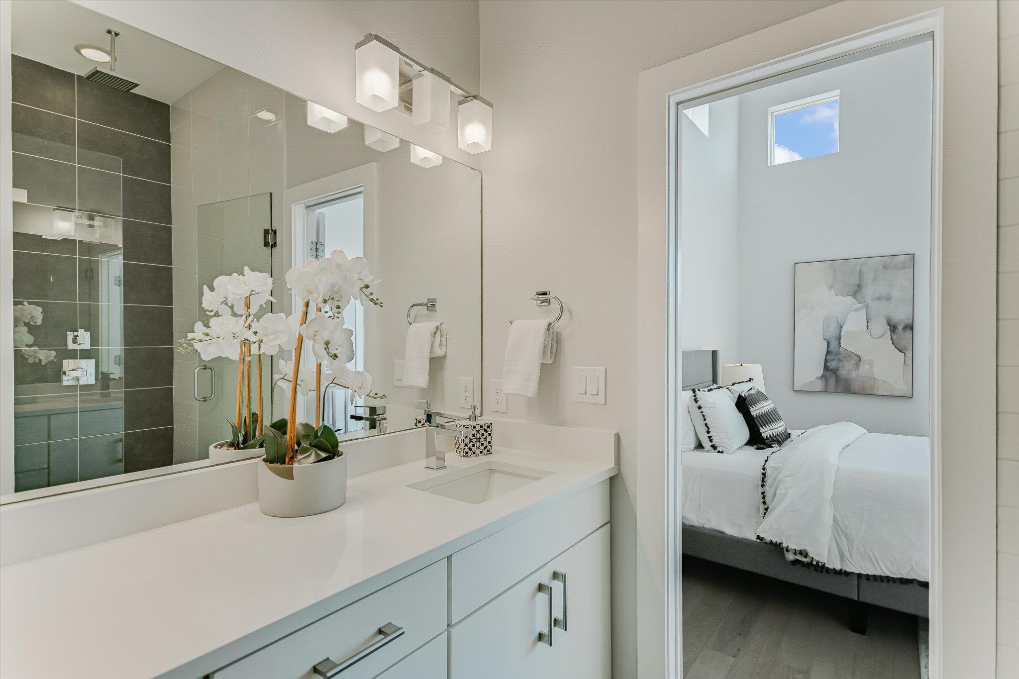 1131 Mason Ave # A, Austin, TX 78721