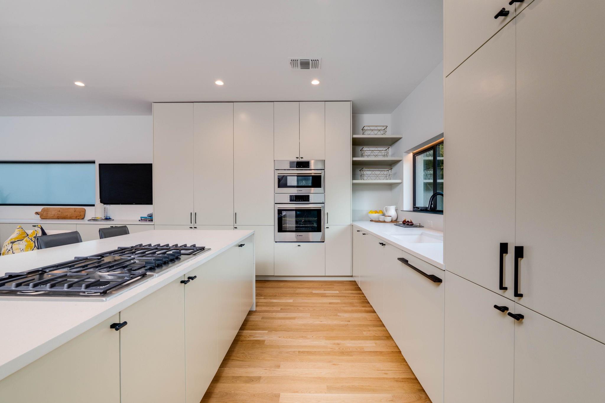 1115 W 31 ST, Austin, TX 78705