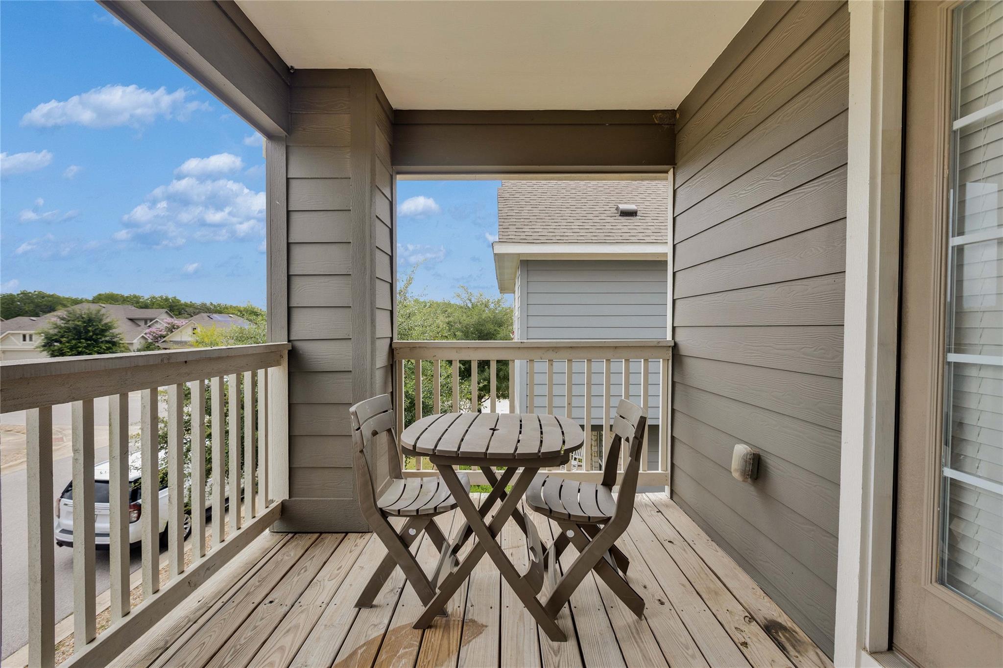 107 Friendship Oak Dr, San Marcos, TX 78666