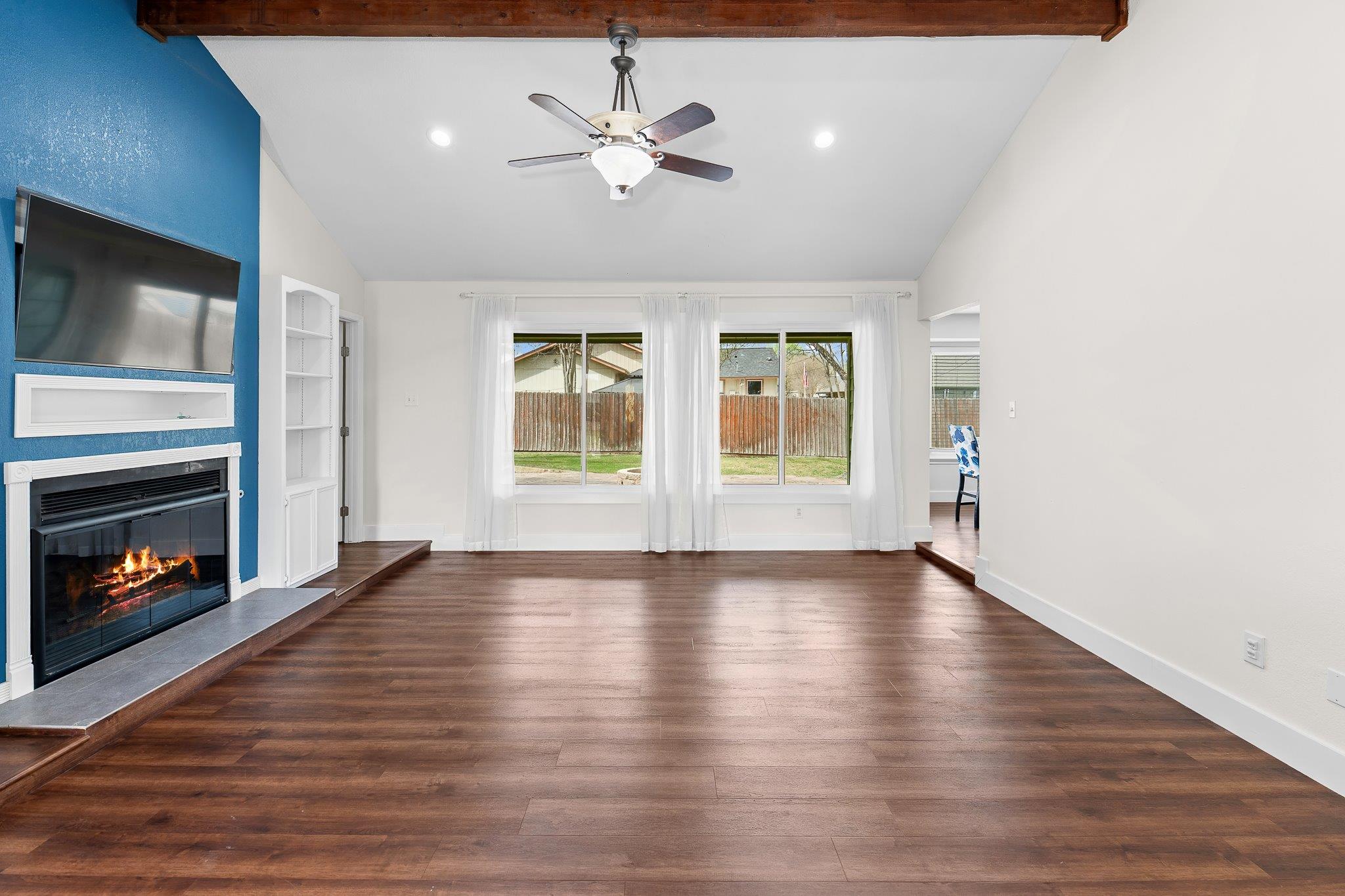 704 Greenwich Pl, Round Rock, TX 78664