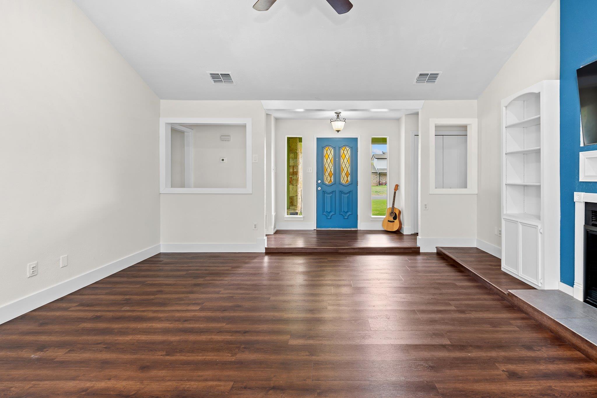 704 Greenwich Pl, Round Rock, TX 78664