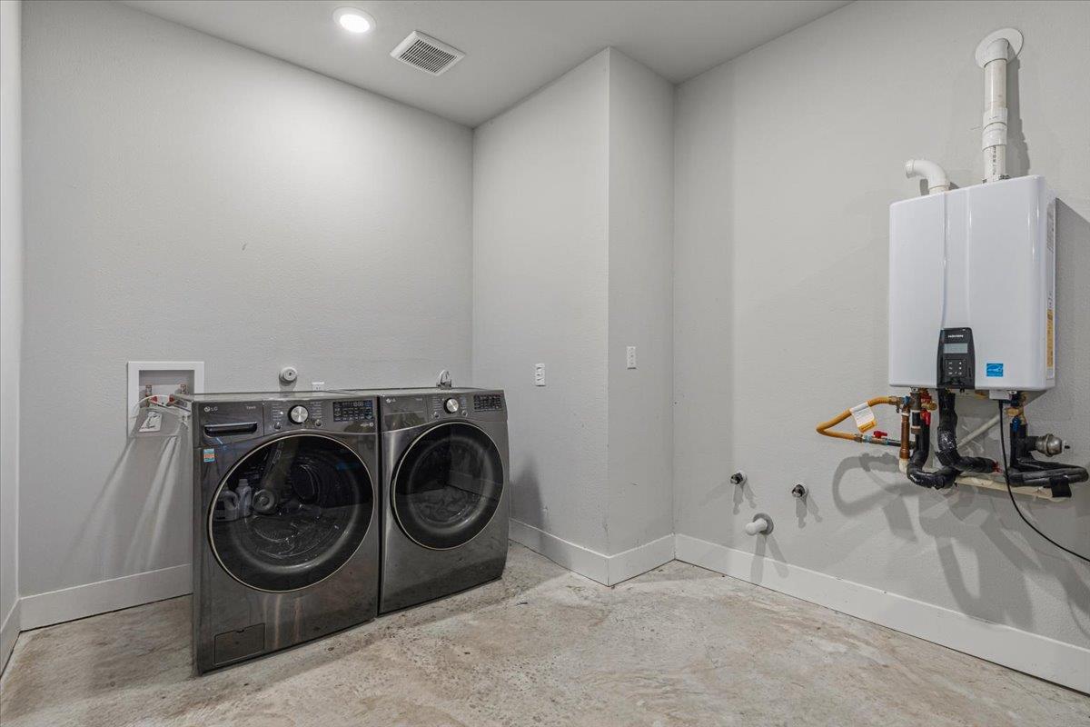 3602 Pennsylvania Ave # 2, Austin, TX 78721