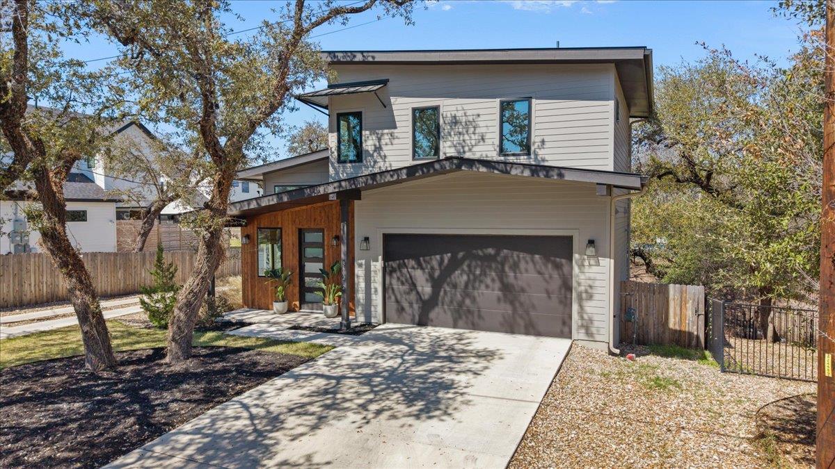 3602 Pennsylvania Ave # 2, Austin, TX 78721