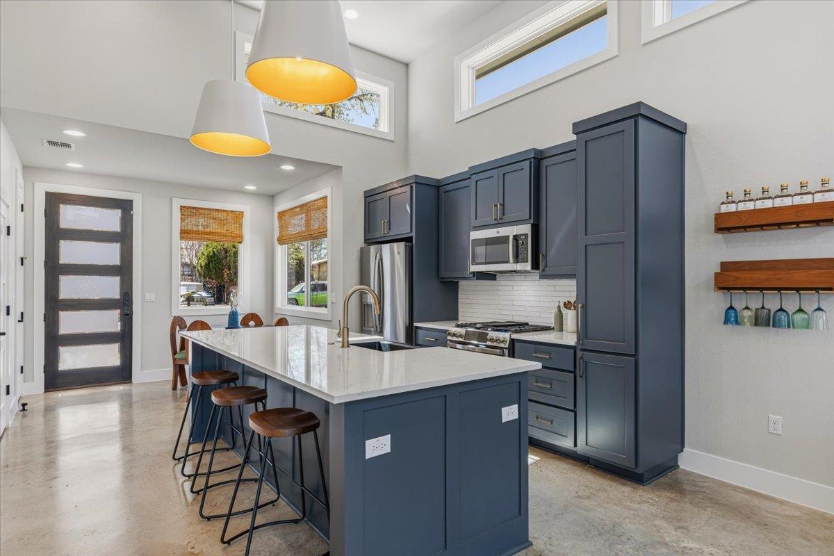 3602 Pennsylvania Ave # 2, Austin, TX 78721