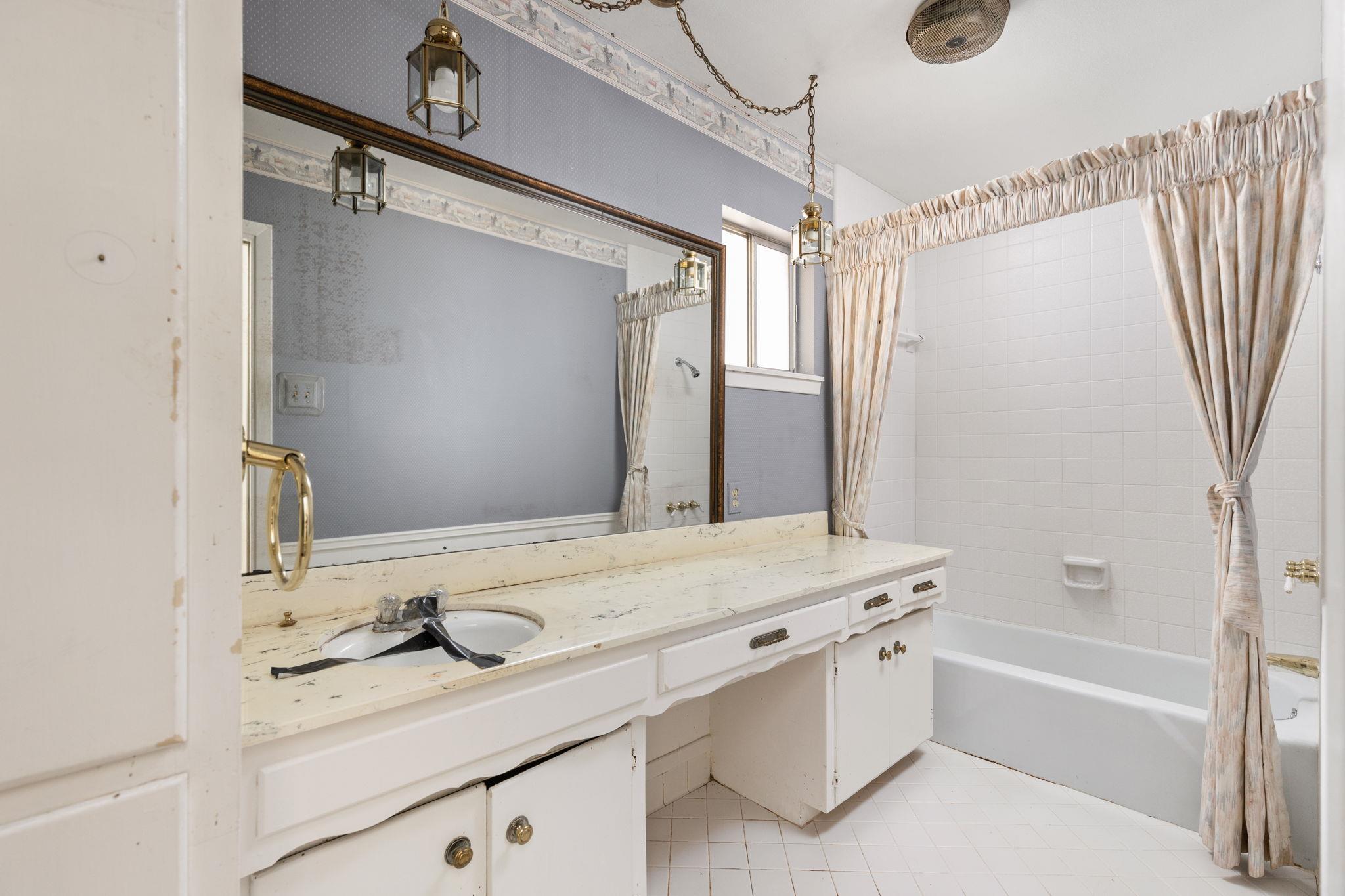 4103 Rockford Ln, Austin, TX 78759