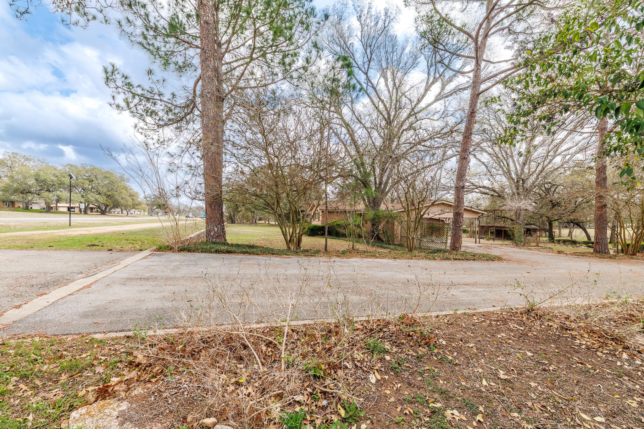 3603 Us Highway 90A E, Gonzales, TX 78629