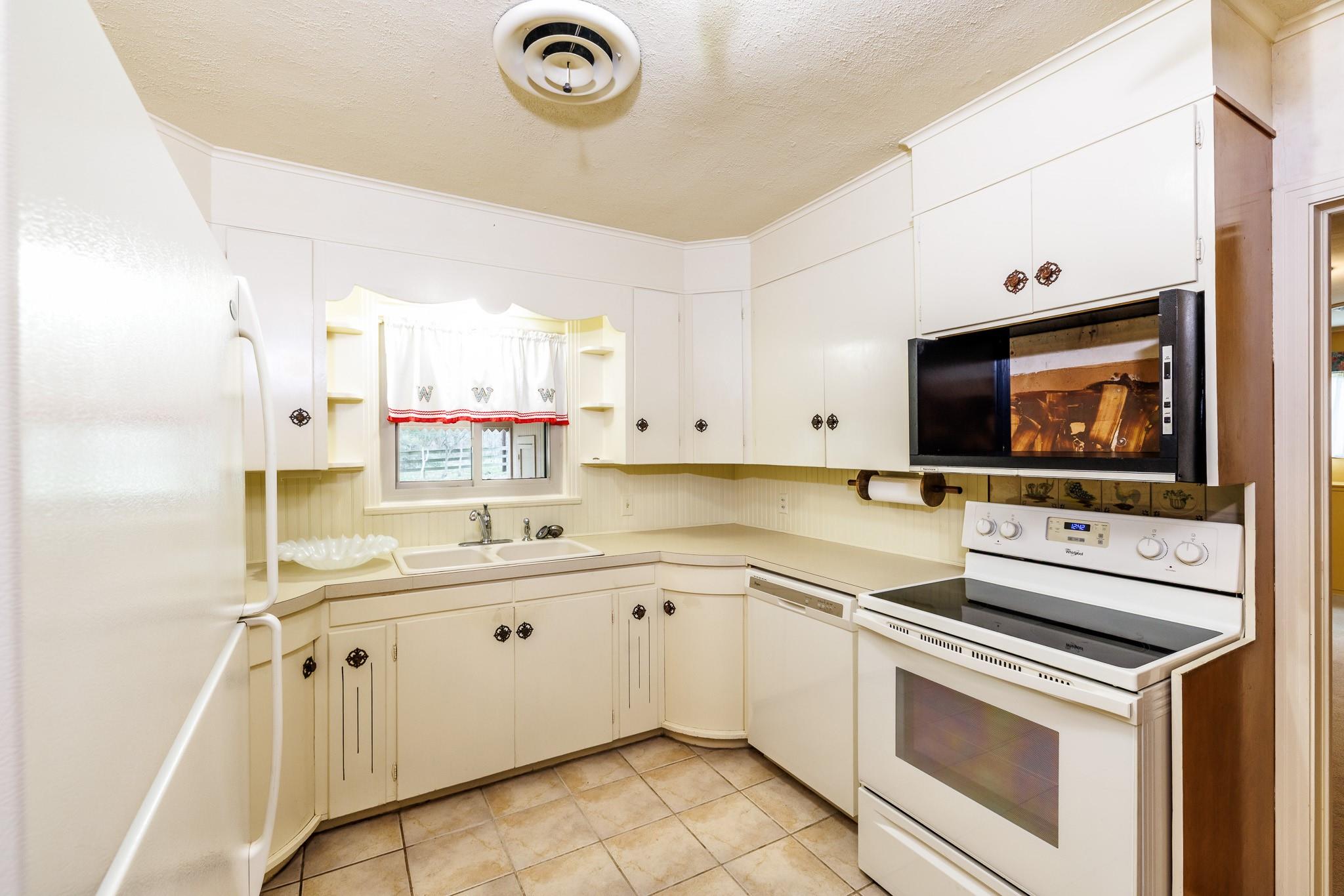 3603 Us Highway 90A E, Gonzales, TX 78629