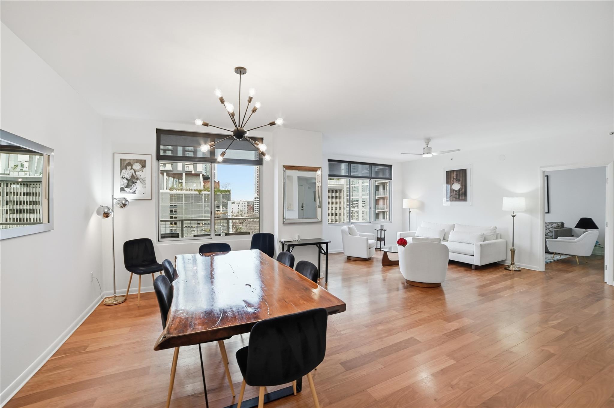 54 Rainey St # 1018, Austin, TX 78701