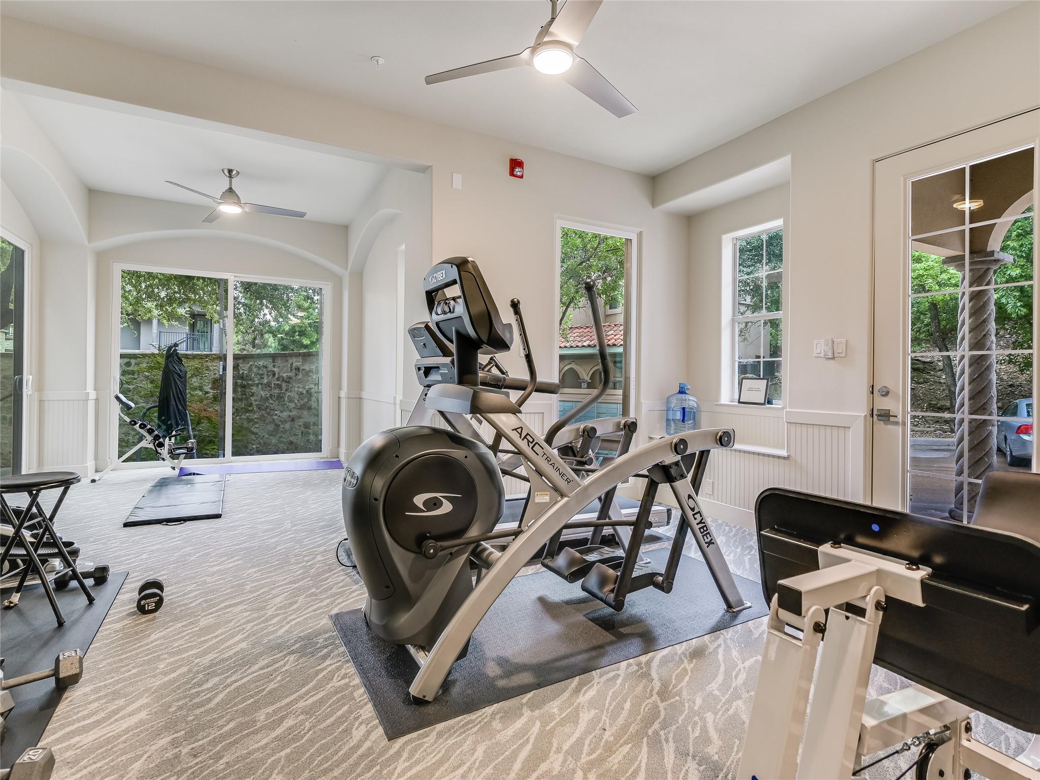 1529 Barton Springs Rd # 13, Austin, TX 78704