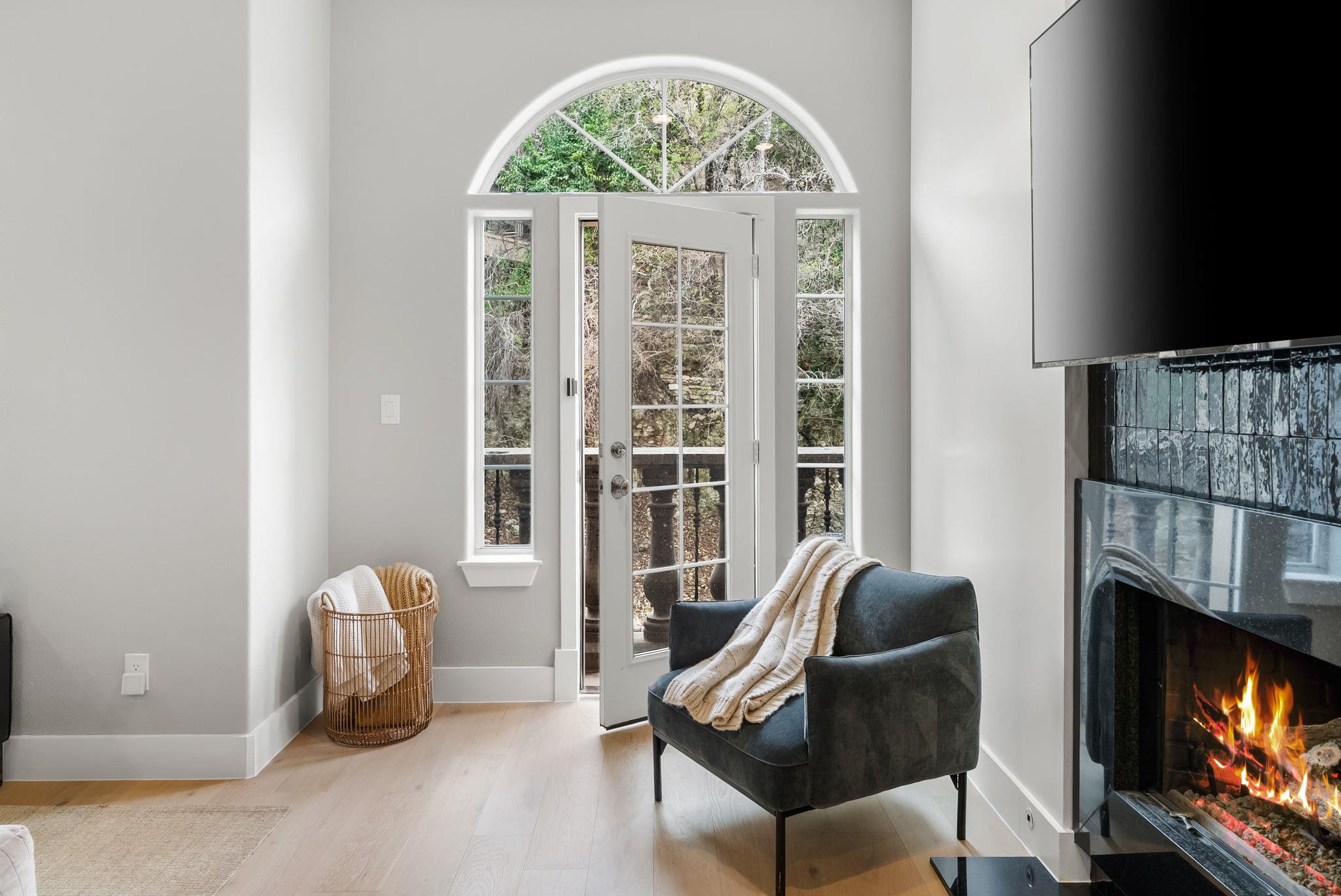 1529 Barton Springs Rd # 13, Austin, TX 78704