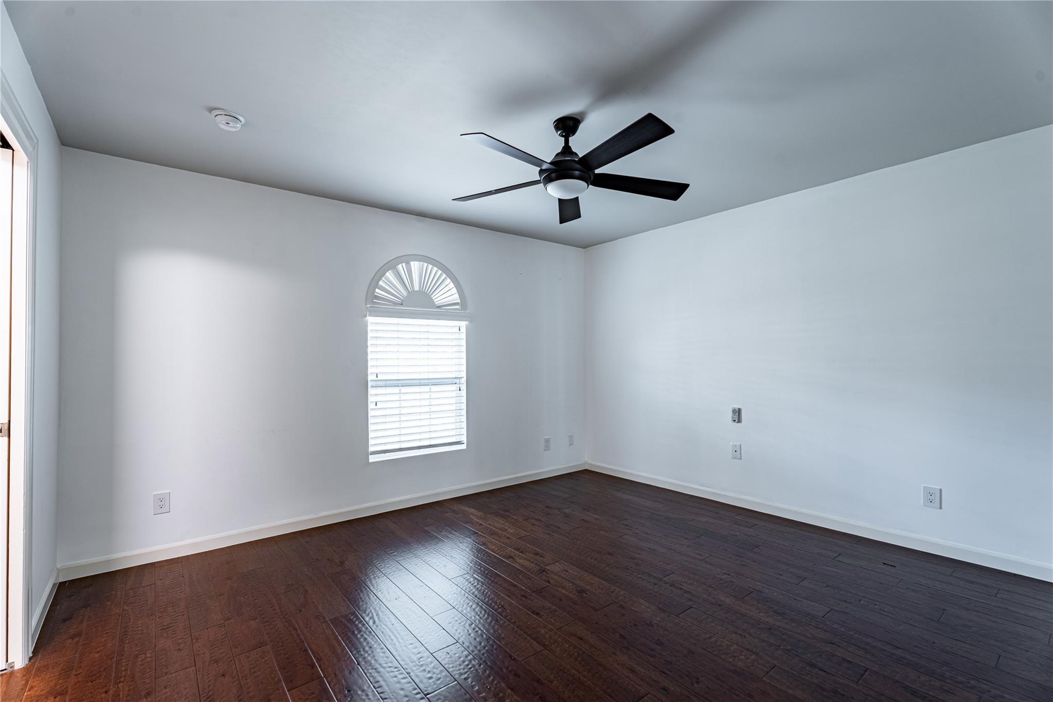 3110 Red River St # C304, Austin, TX 78705