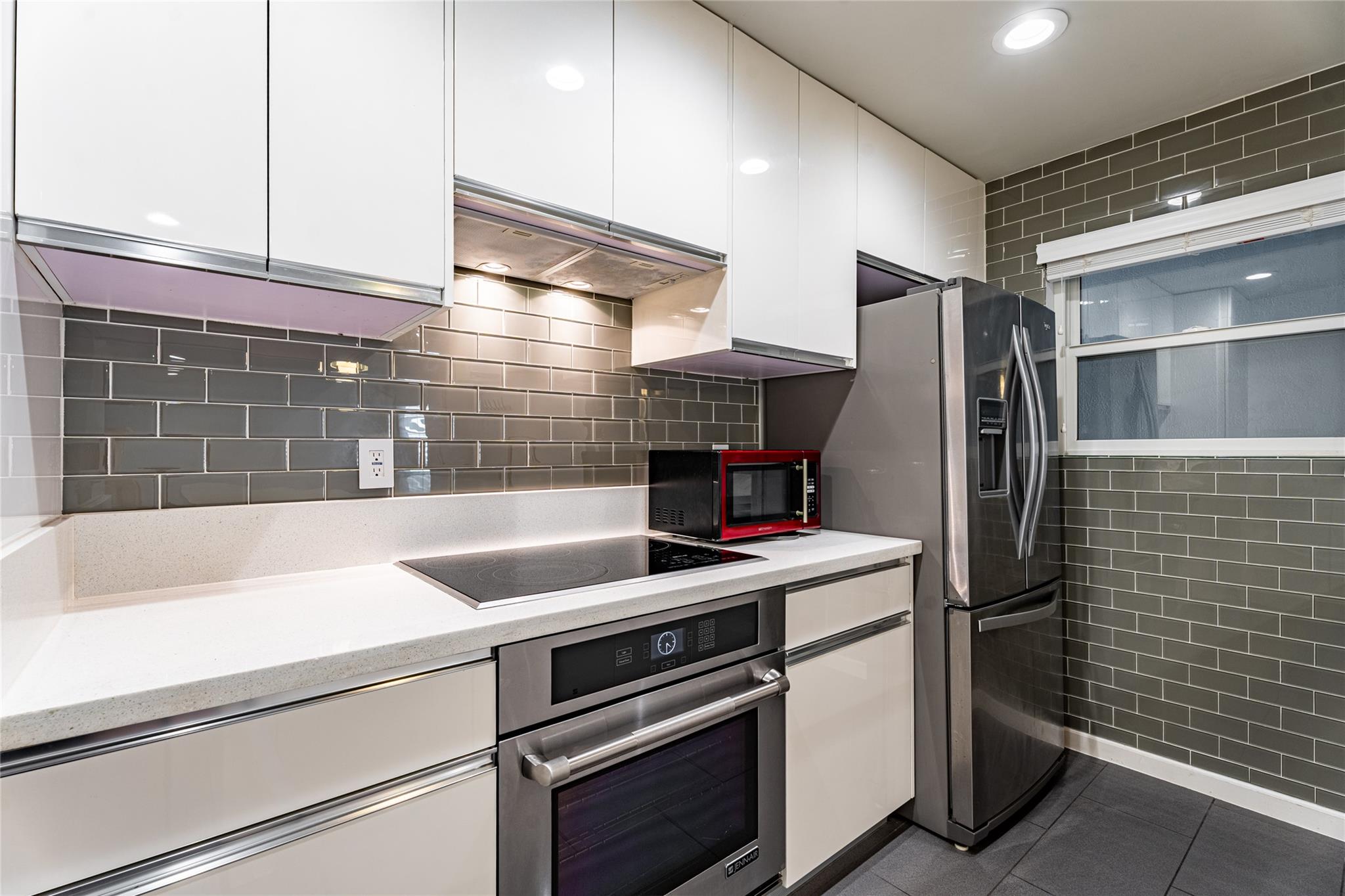 3110 Red River St # C304, Austin, TX 78705