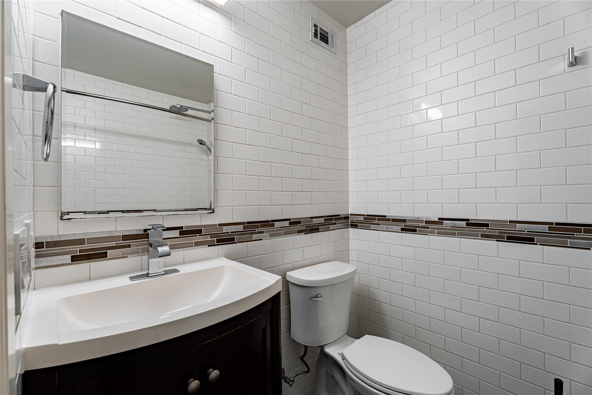 3110 Red River St # C304, Austin, TX 78705