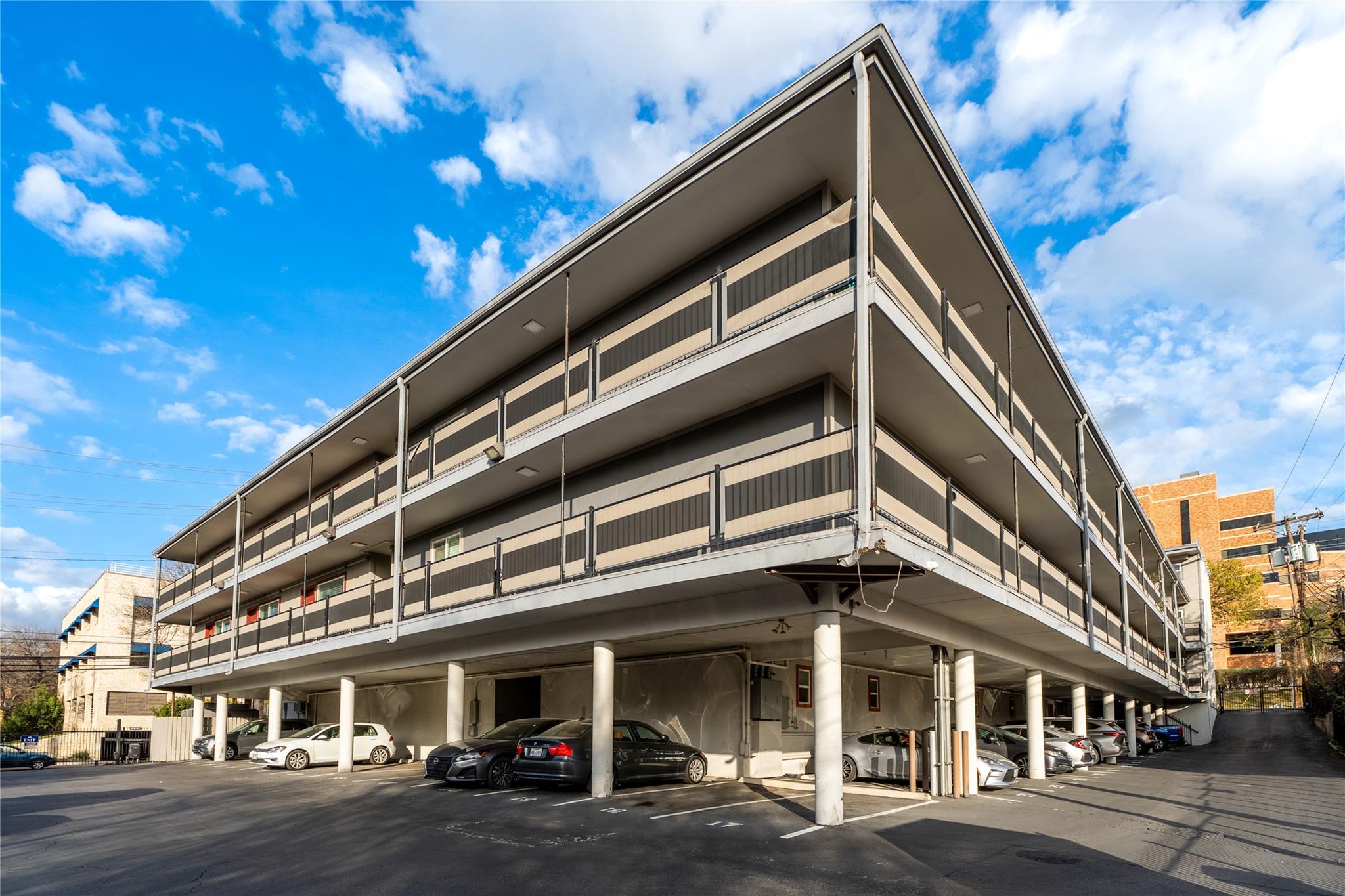 3110 Red River St # C304, Austin, TX 78705