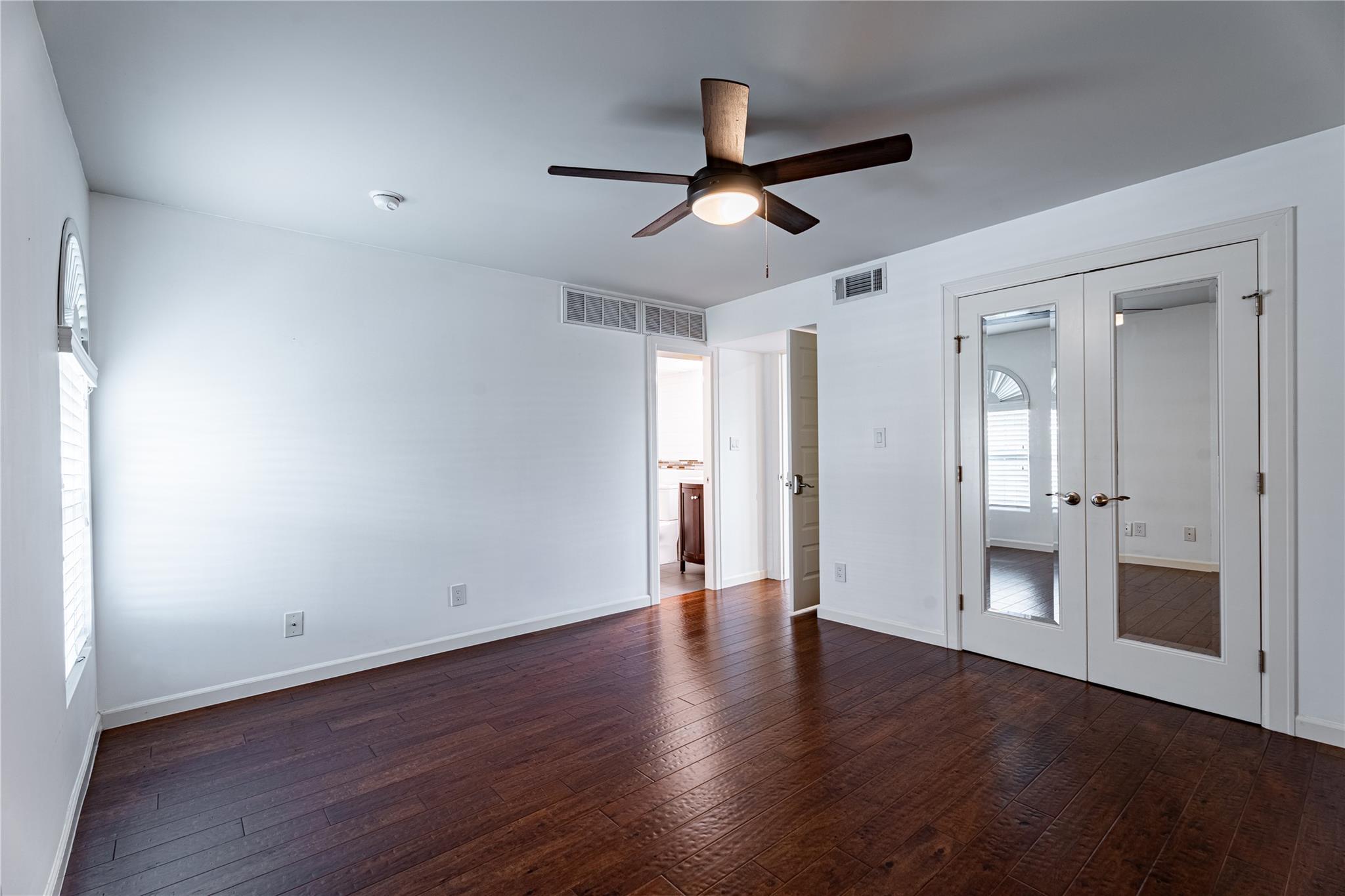 3110 Red River St # C304, Austin, TX 78705