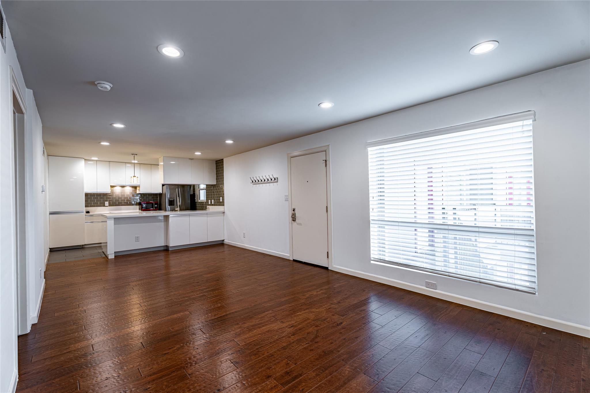 3110 Red River St # C304, Austin, TX 78705