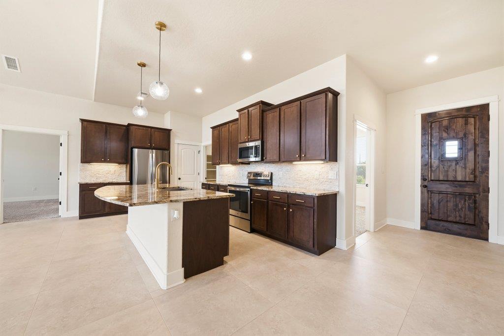 541 Stars And Stripes, Fischer, TX 78623