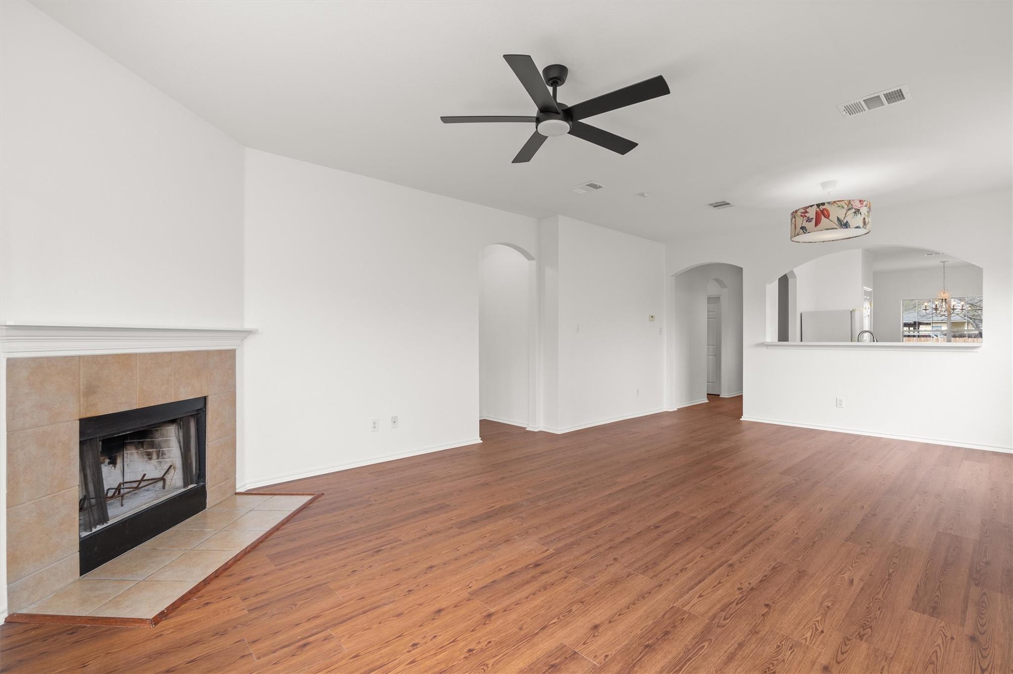 18105 Skysail Dr, Manor, TX 78653