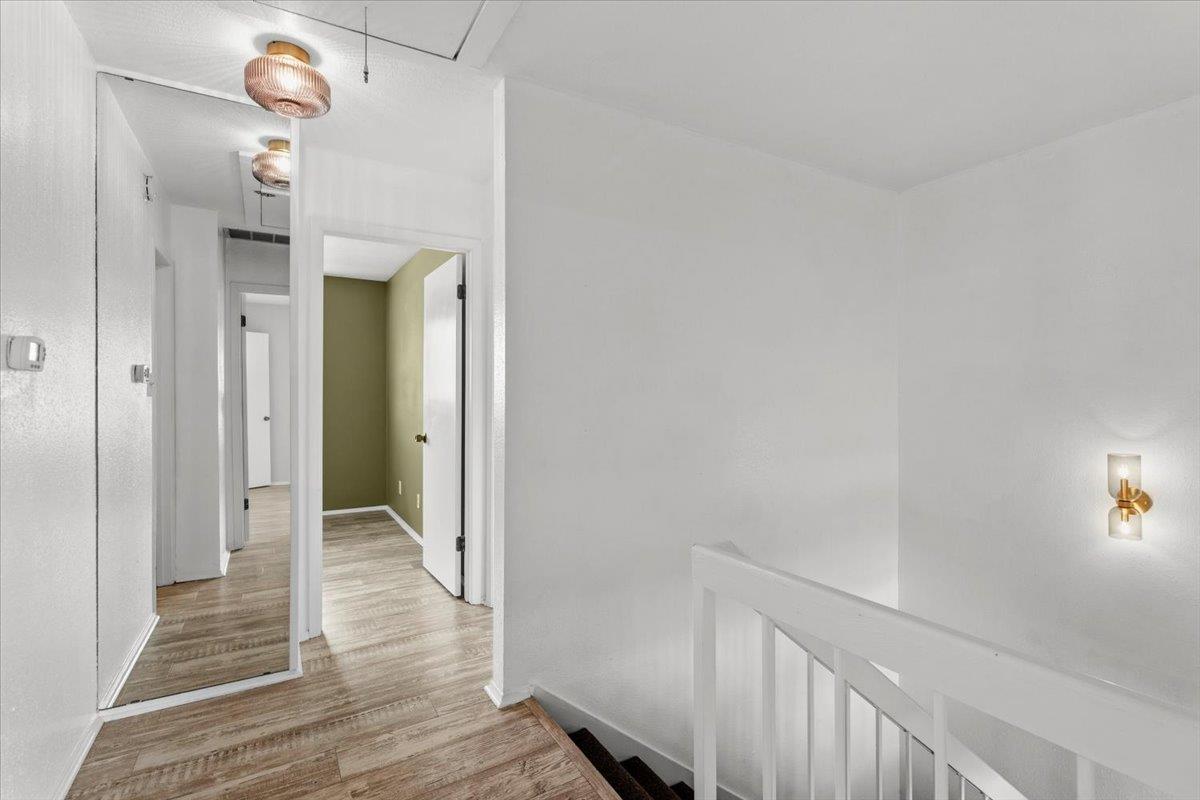 1809 Coronado Hills Dr # 10, Austin, TX 78752