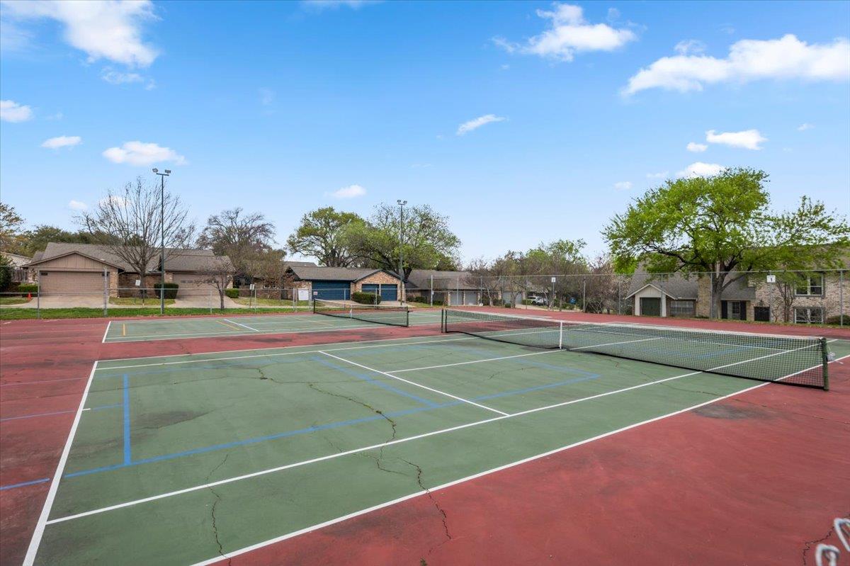 1809 Coronado Hills Dr # 10, Austin, TX 78752