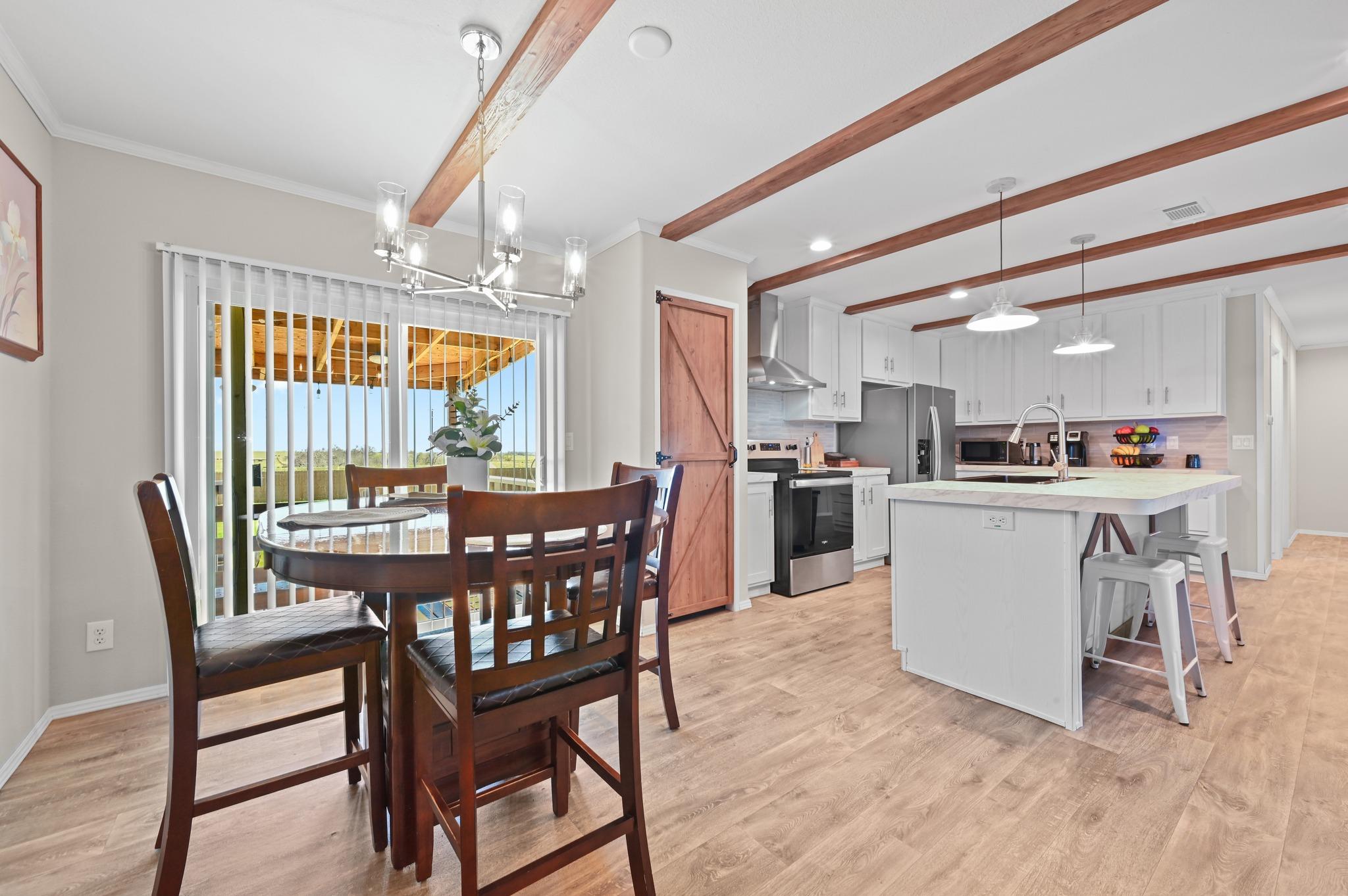 117 Castellana Way, Elgin, TX 78621