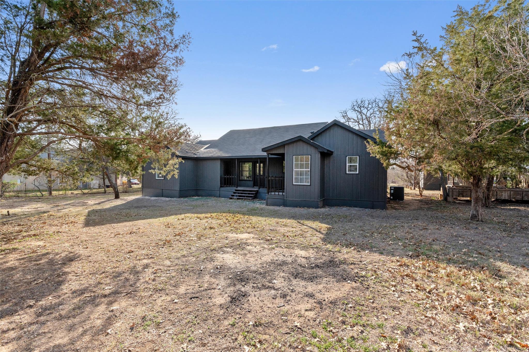385 Alta Vista Dr, Bastrop, TX 78602