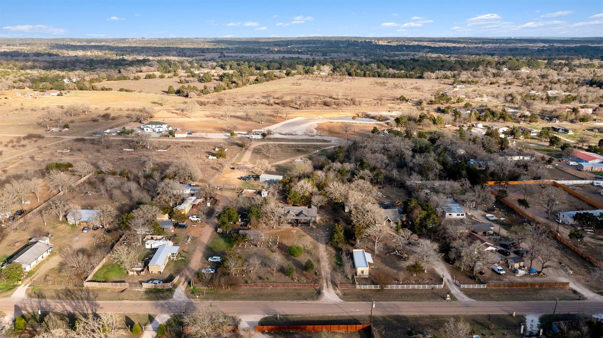 385 Alta Vista Dr, Bastrop, TX 78602