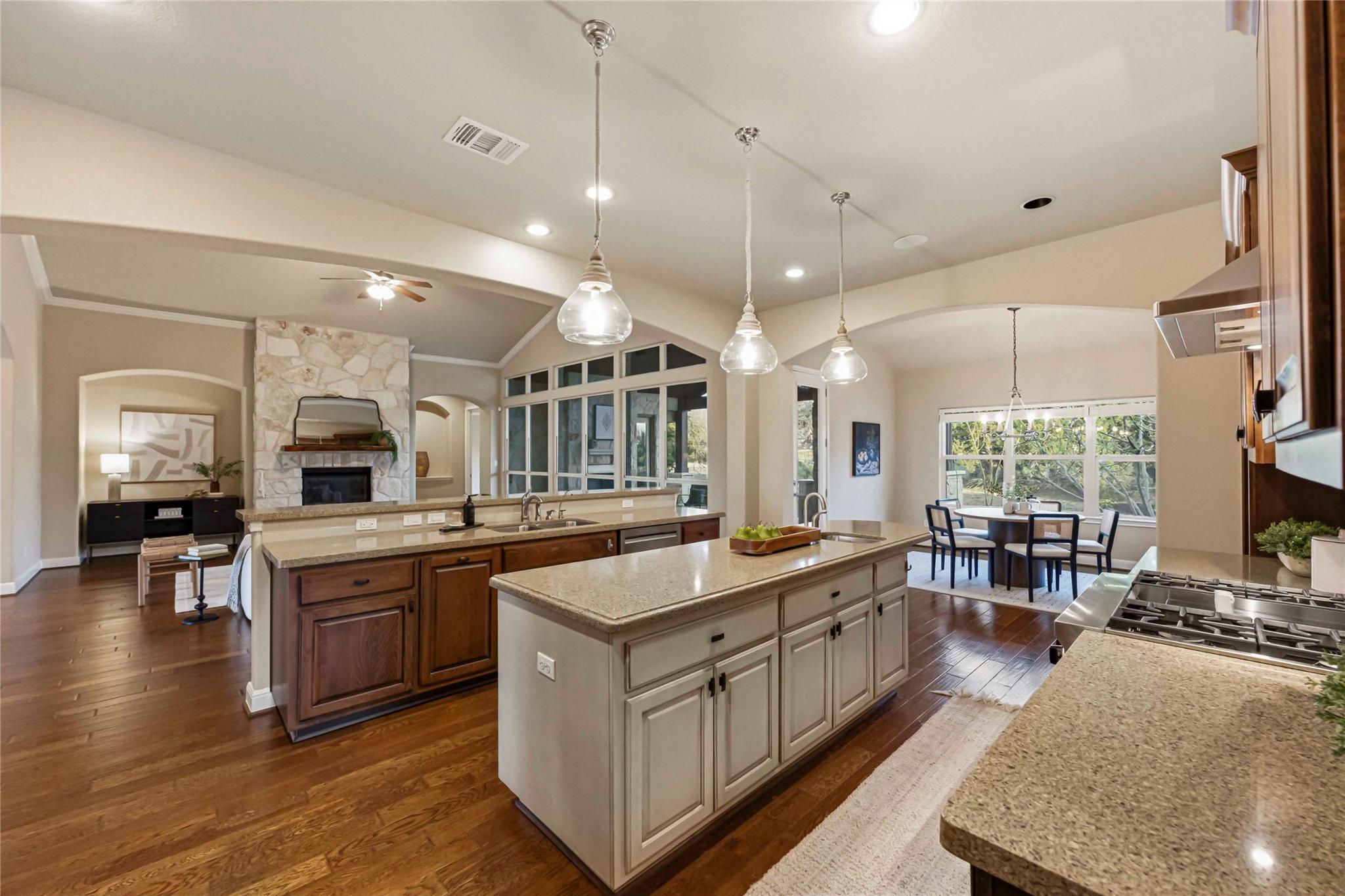 217 Shallow Water Cv, Driftwood, TX 78619