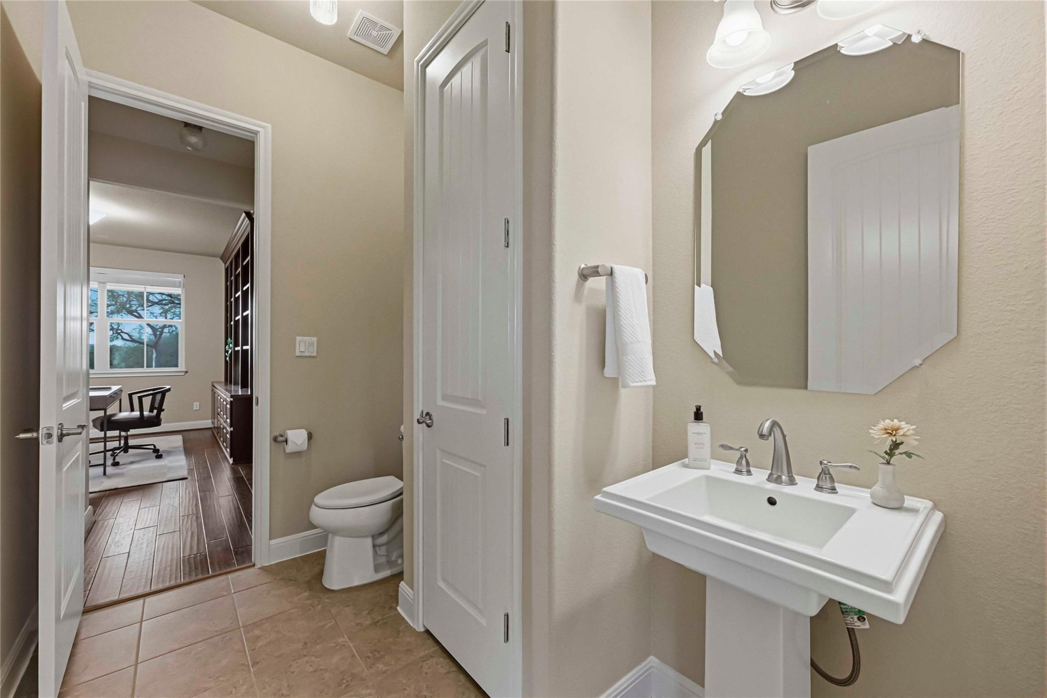 217 Shallow Water Cv, Driftwood, TX 78619