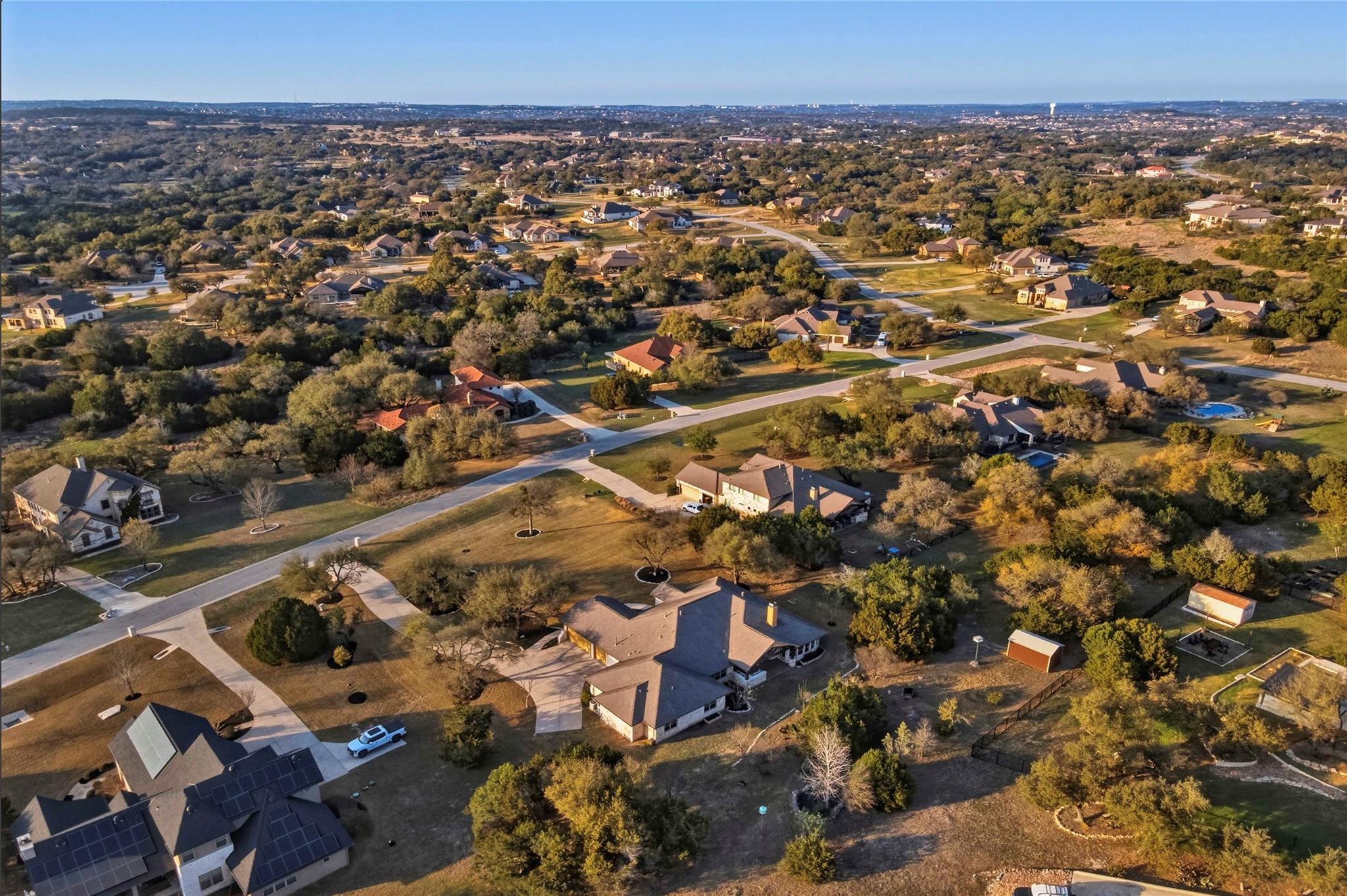 217 Shallow Water Cv, Driftwood, TX 78619