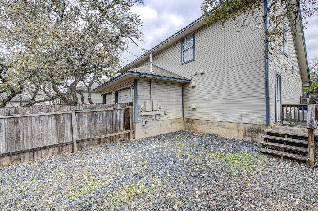 2509 Riddle Rd # A, Austin, TX 78748