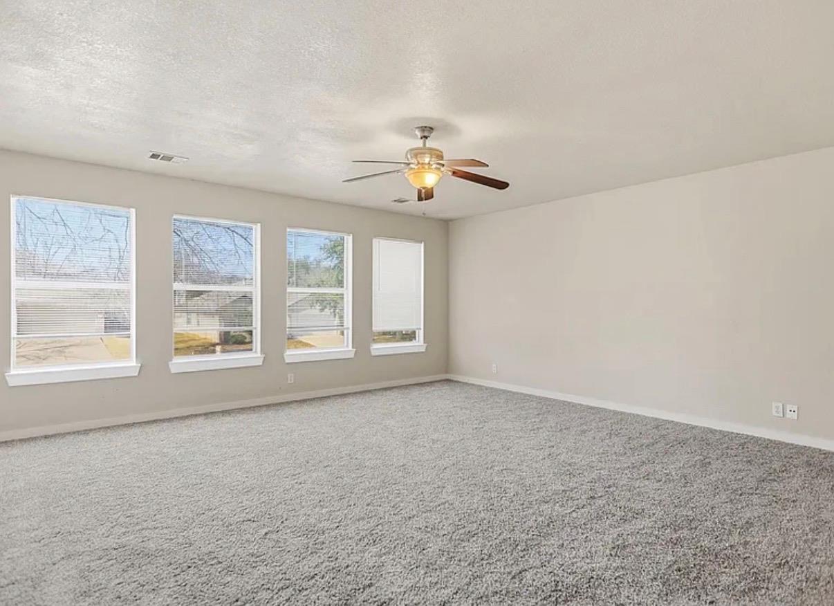 20805 Trotters Ln, Pflugerville, TX 78660