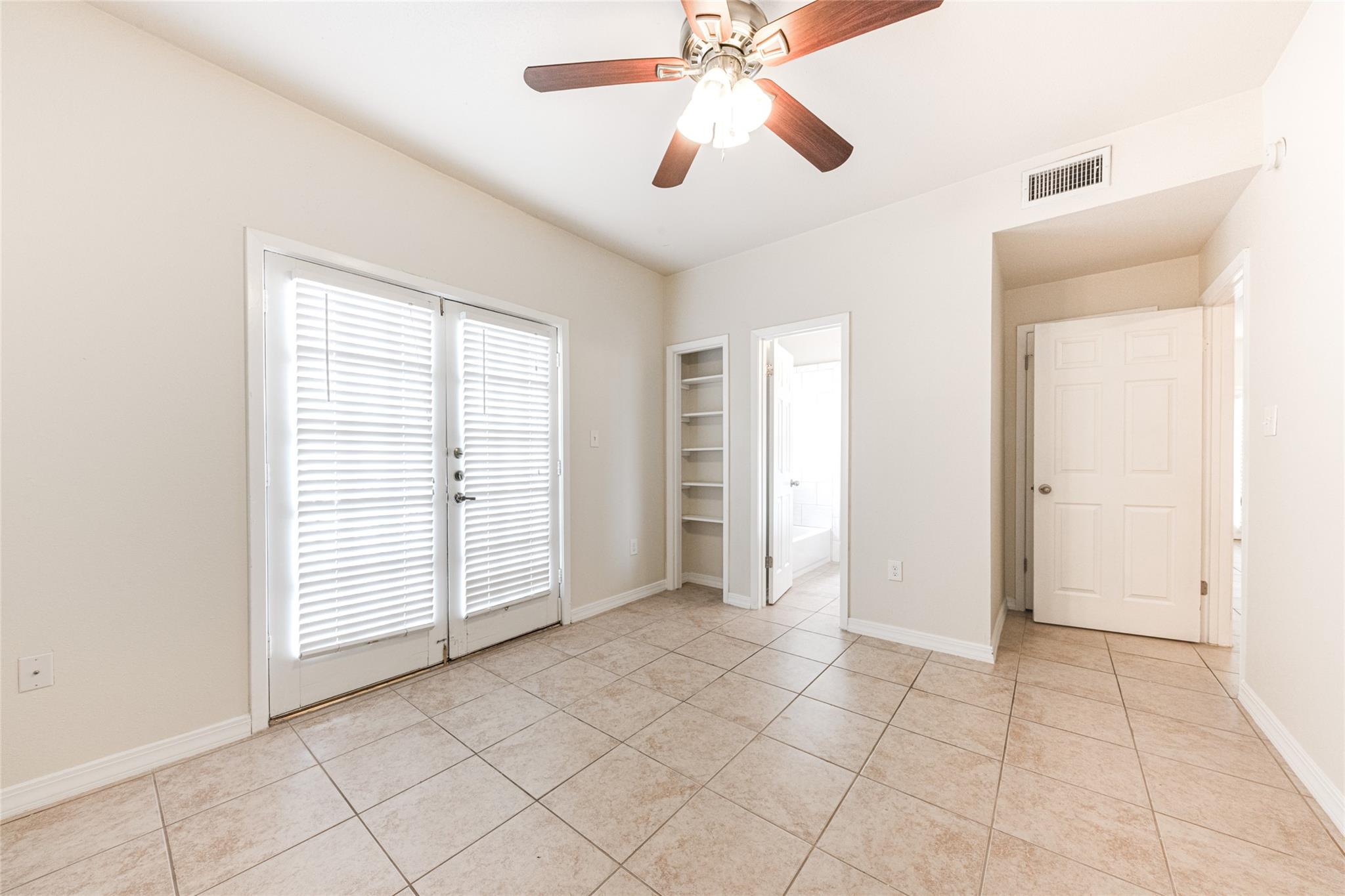 2801 Rio Grande St # 206, Austin, TX 78705