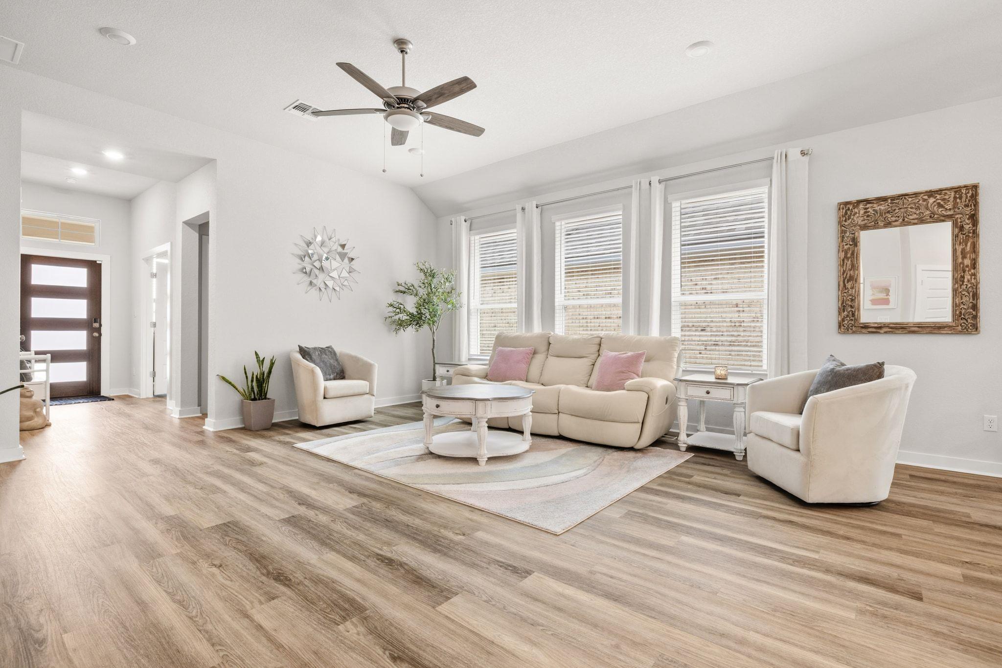 1006 Summer Gln, Georgetown, TX 78628