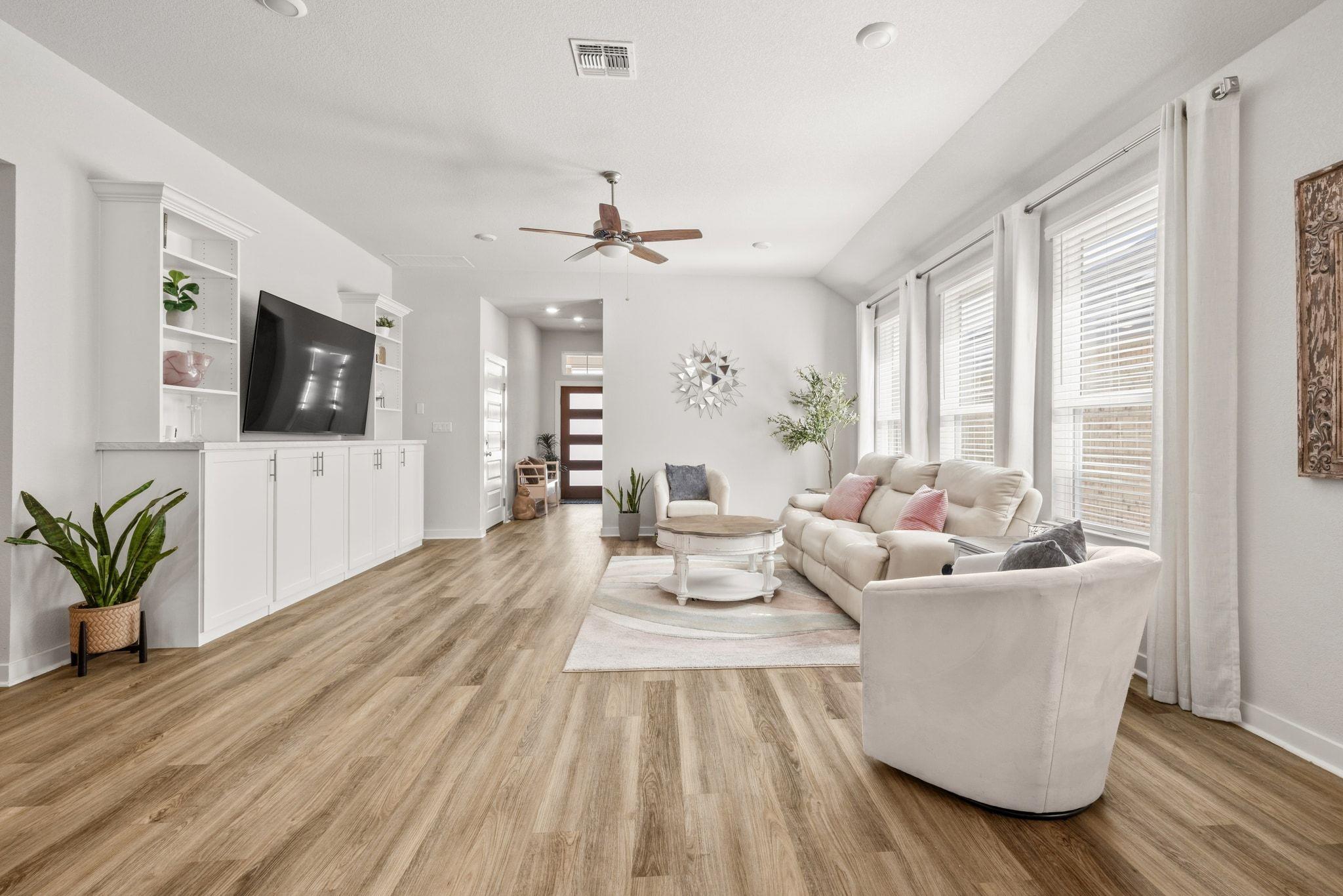 1006 Summer Gln, Georgetown, TX 78628