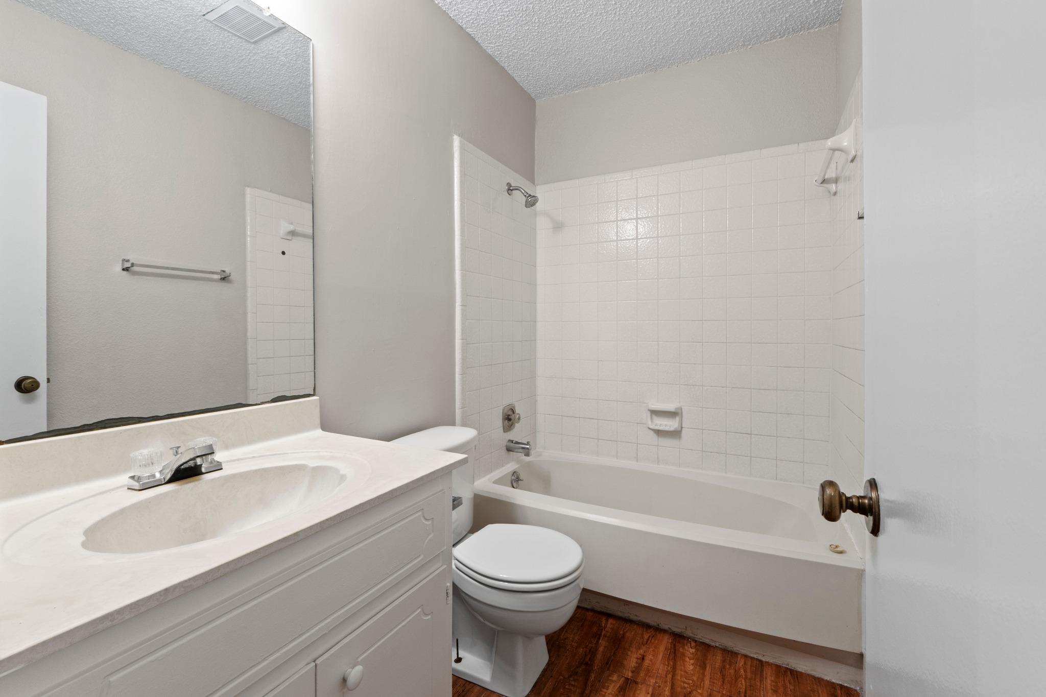 1706 ONION Creek Village Crk # A, Round Rock, TX 78664