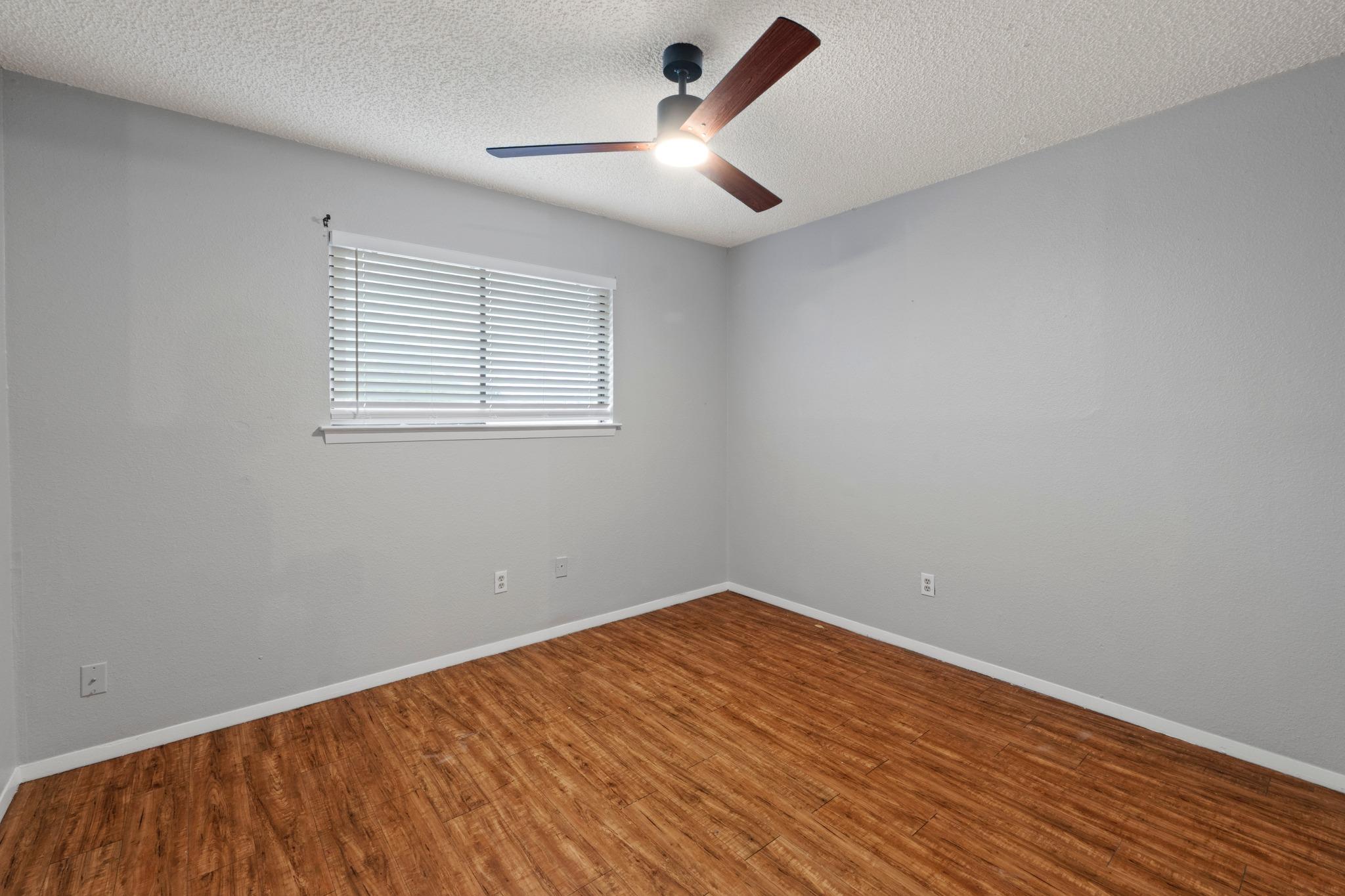 1706 ONION Creek Village Crk # A, Round Rock, TX 78664