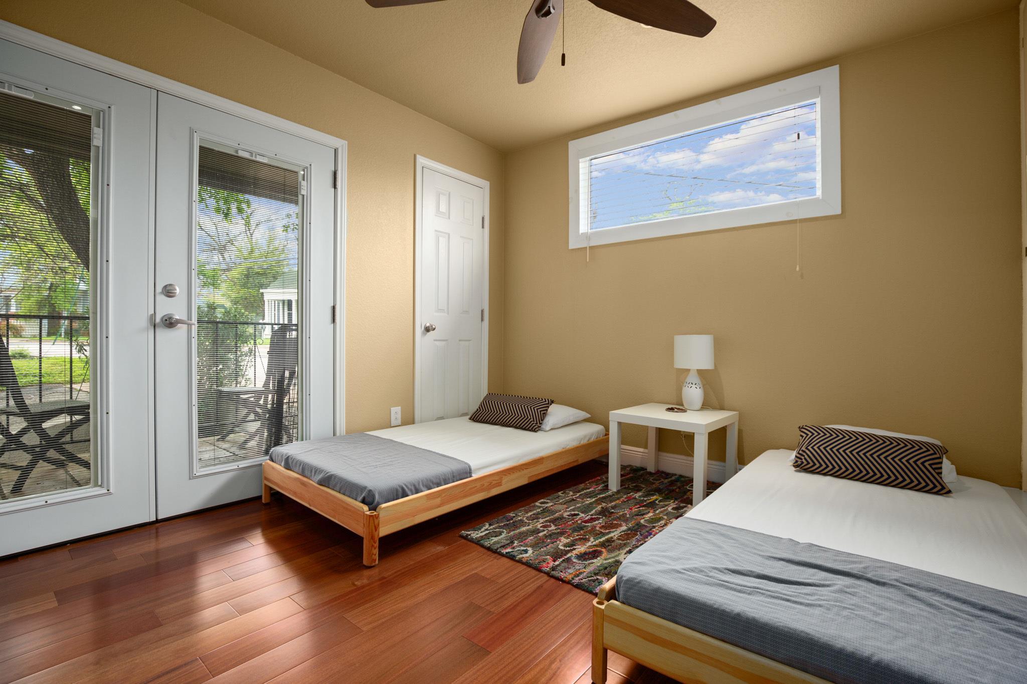 1101 Shoal Creek Blvd # 10, Austin, TX 78701