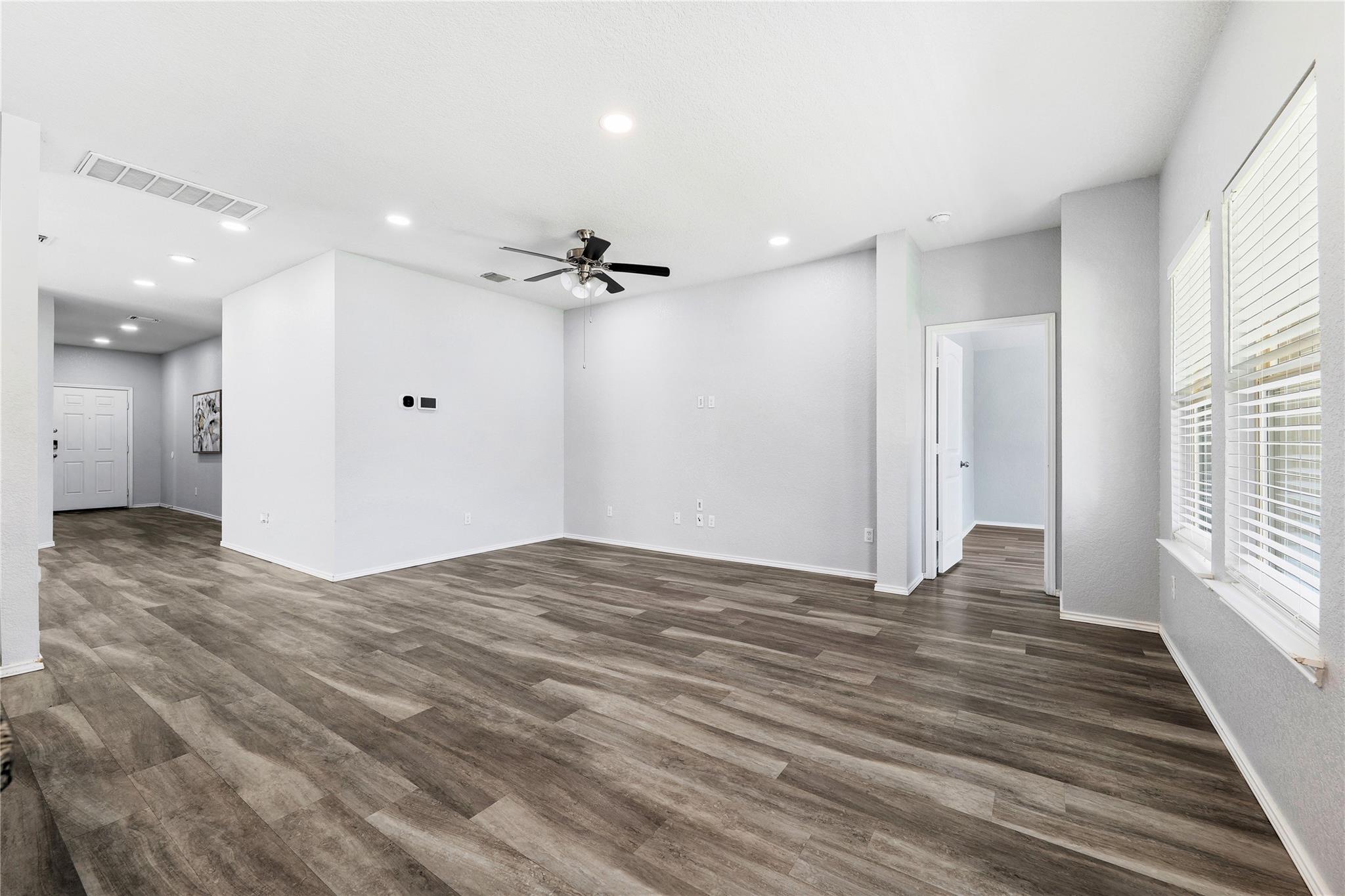 133 Beth Ann Loop, Taylor, TX 76574