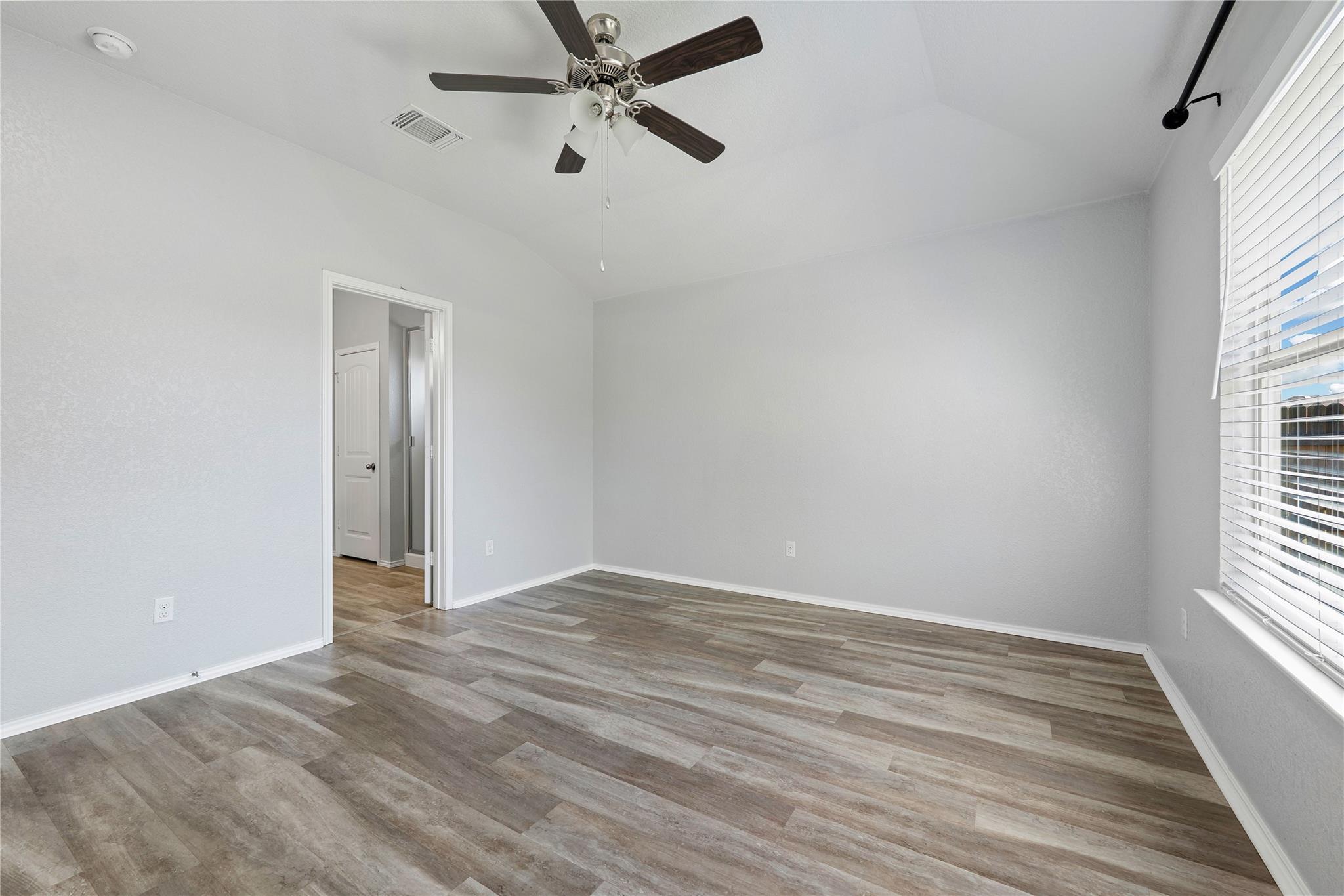 133 Beth Ann Loop, Taylor, TX 76574