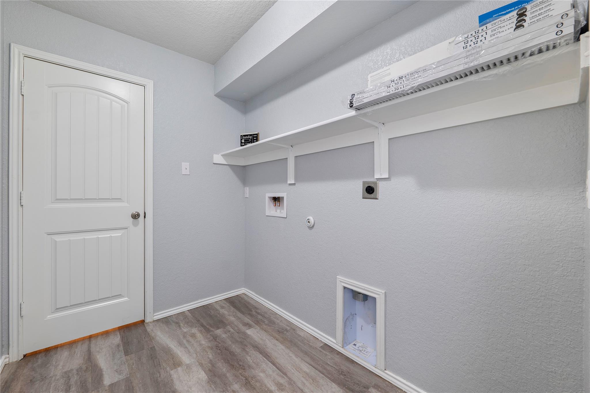 133 Beth Ann Loop, Taylor, TX 76574