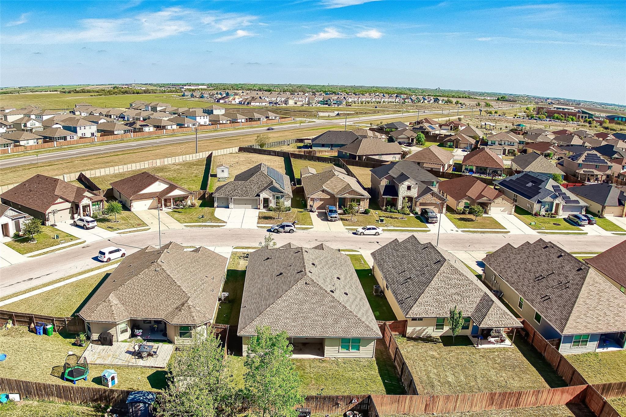 133 Beth Ann Loop, Taylor, TX 76574