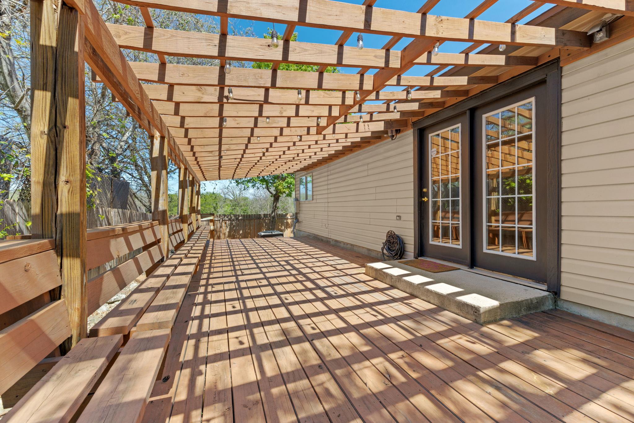 8400 Steamline Cir, Austin, TX 78745