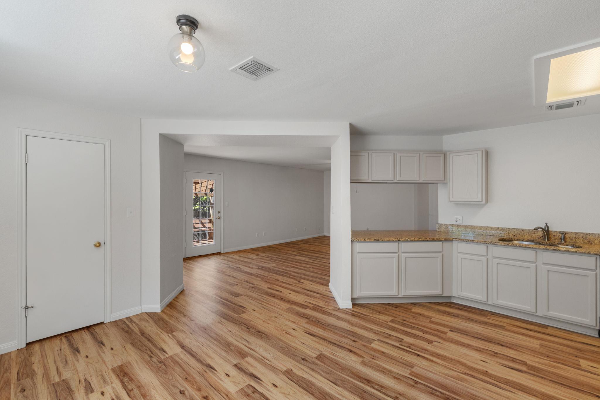 8400 Steamline Cir, Austin, TX 78745