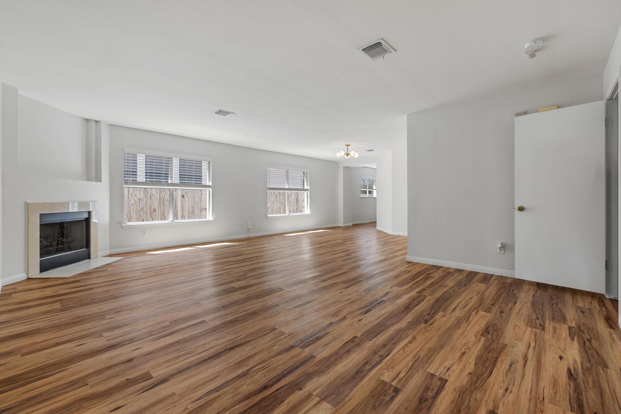 8400 Steamline Cir, Austin, TX 78745