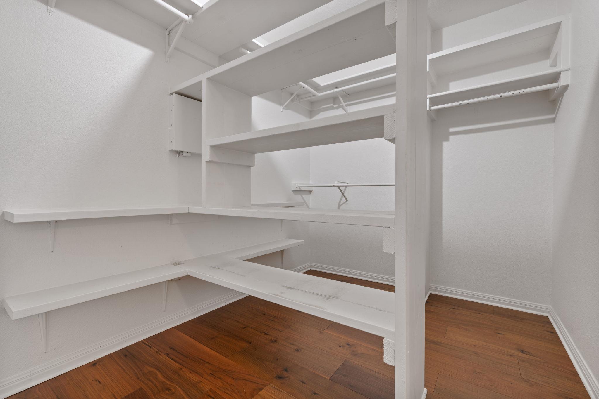 8400 Steamline Cir, Austin, TX 78745